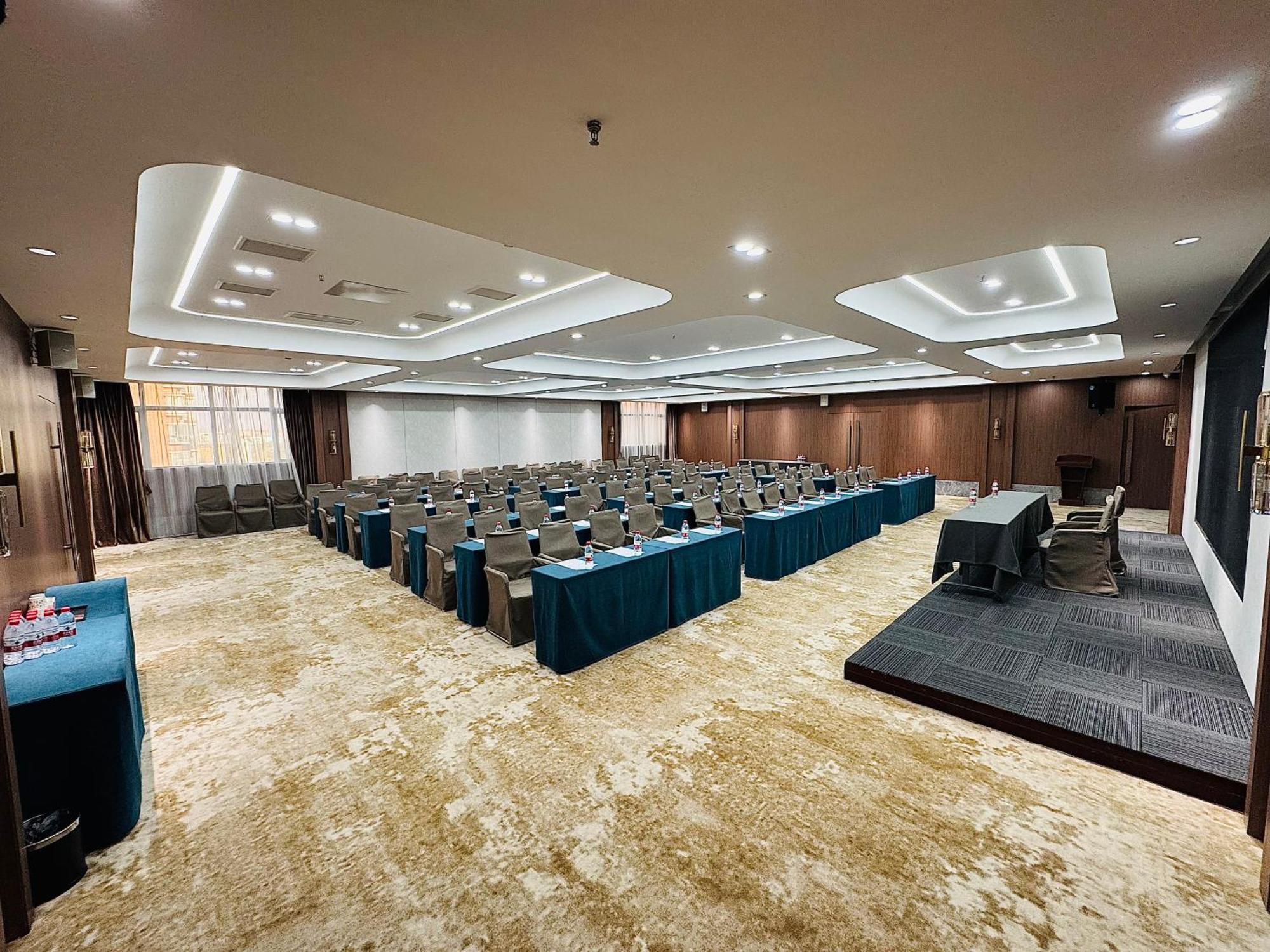 Country Inn&Suites By Radisson, Shanghai Pvg Exterior foto